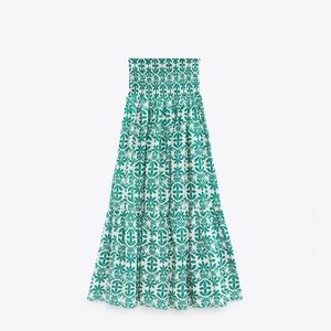 Zara green & white patterned maxi dress
